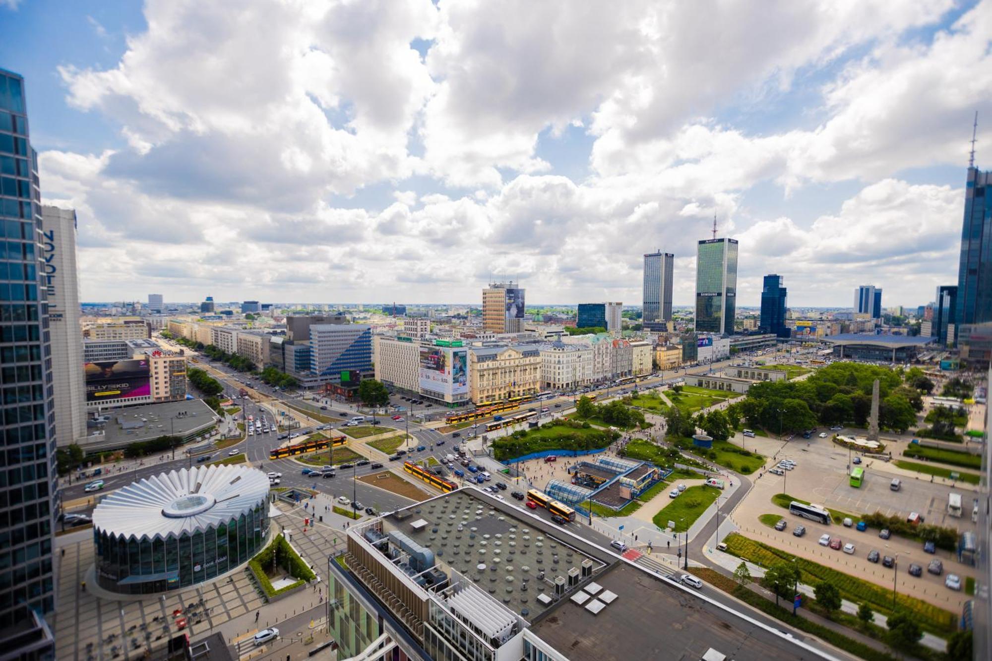 Super Chmielna Str Super View